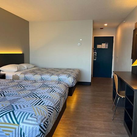 Motel 6 Indianapolis Carmel Екстериор снимка