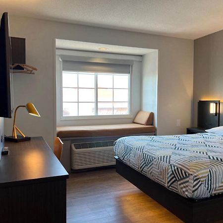 Motel 6 Indianapolis Carmel Екстериор снимка