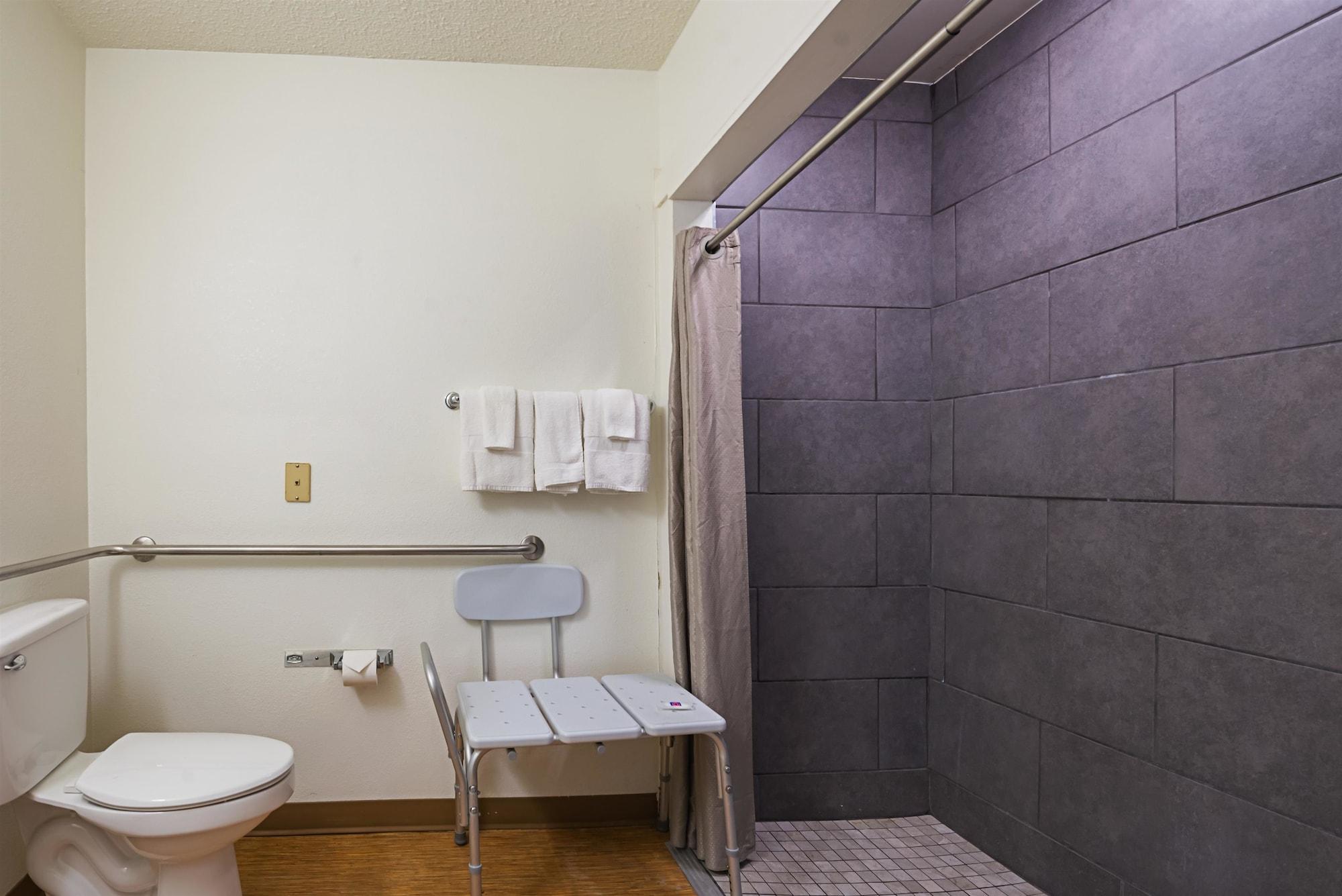 Motel 6 Indianapolis Carmel Екстериор снимка