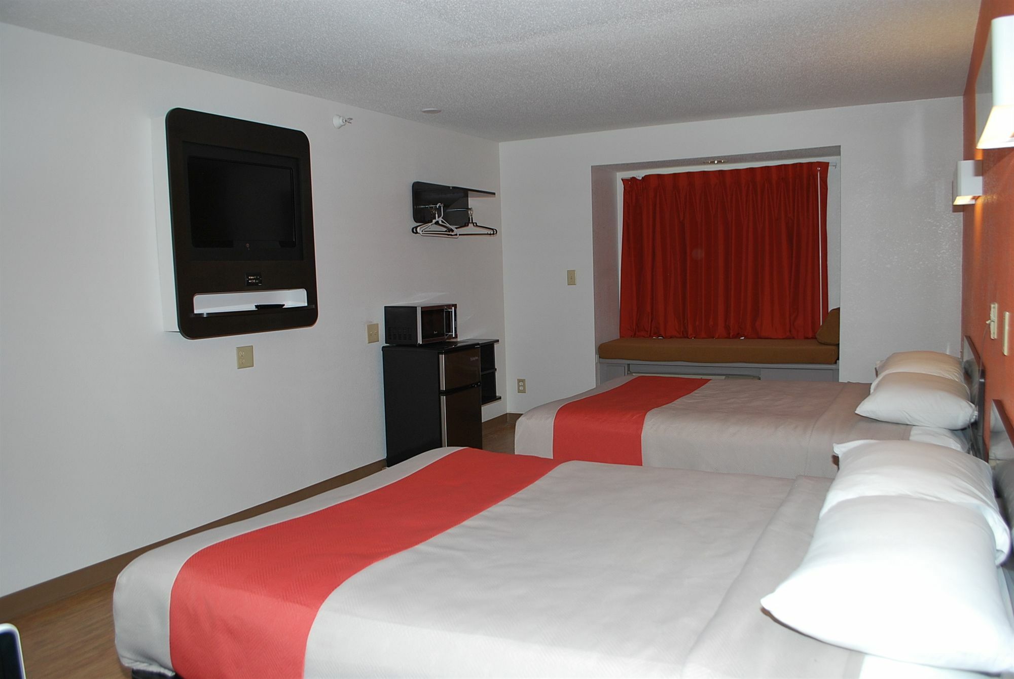 Motel 6 Indianapolis Carmel Екстериор снимка