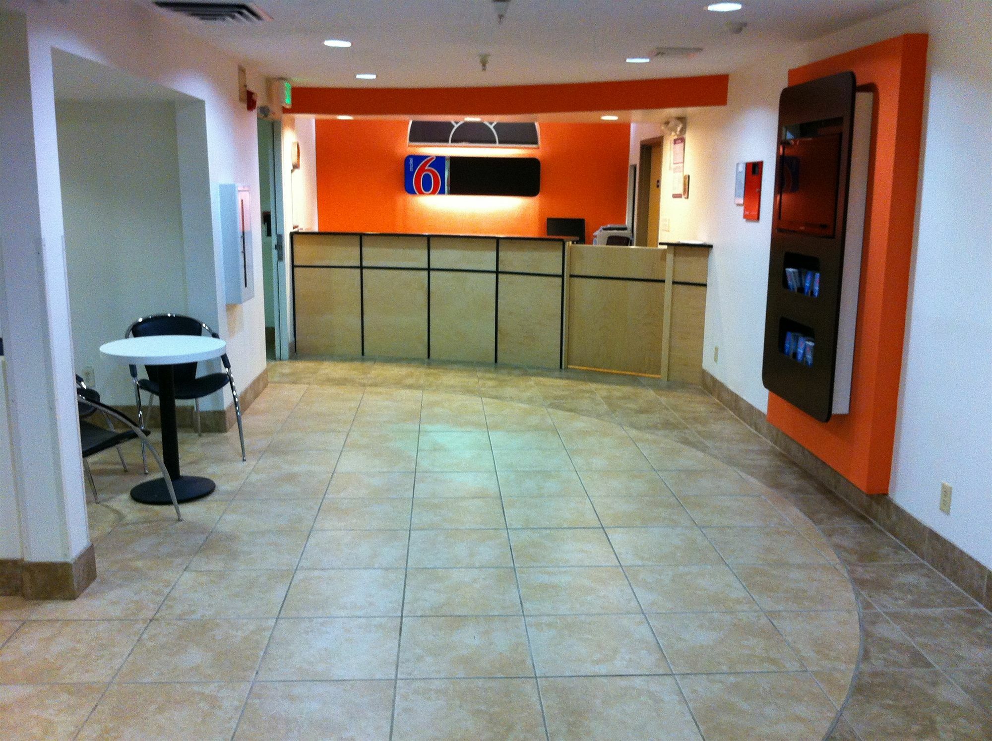 Motel 6 Indianapolis Carmel Екстериор снимка